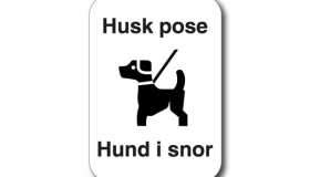 Klistermaerke-piktogram-Hund_i_snor